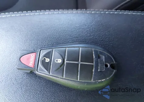 2019 Jeep Cherokee Latitude Fwd z USA, uszkodzony, nr VIN 1C4PJLCB7KD109027